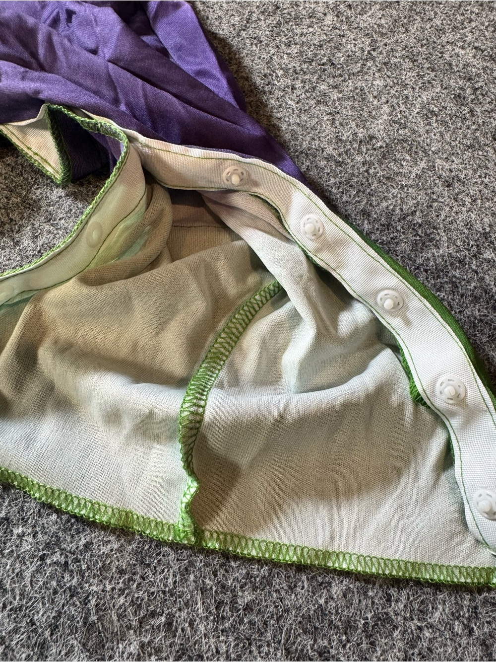 Marvel Hulk Infant Costume 6-12 Months Green Muscle Jumpsuit Halloween 2 Pc
EUC - Picture 8 of 8